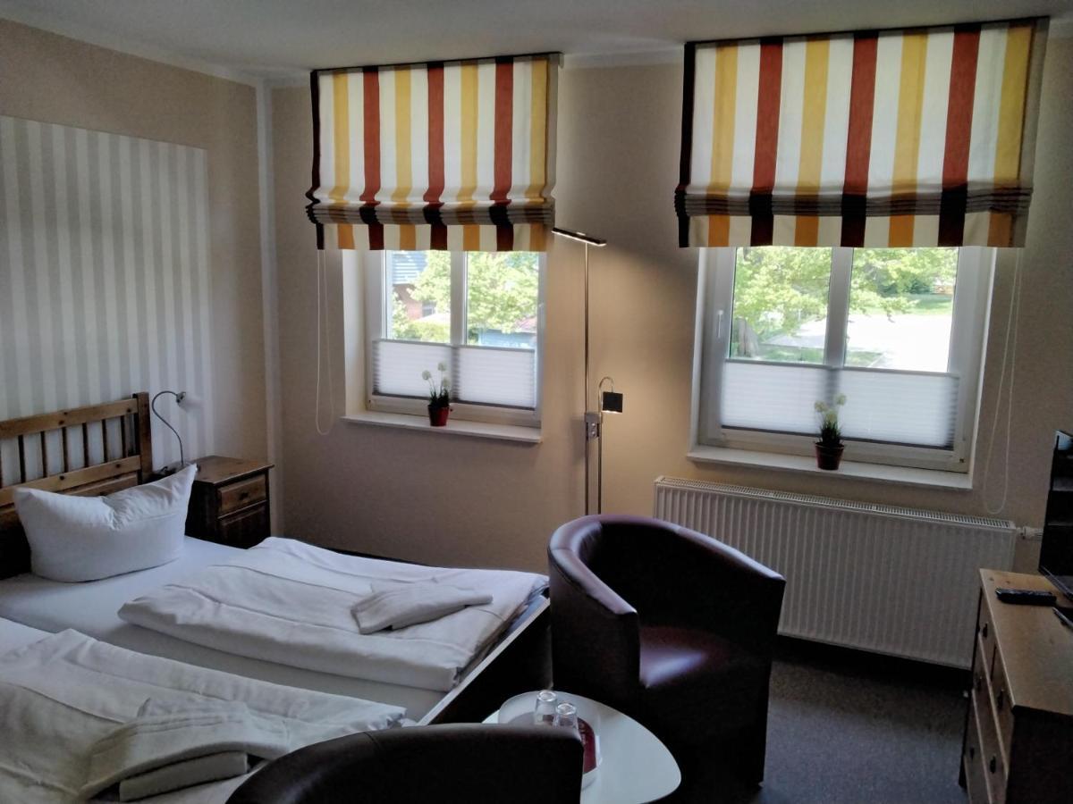 Hotel Am Weinbergschloss Waren  Eksteriør bilde