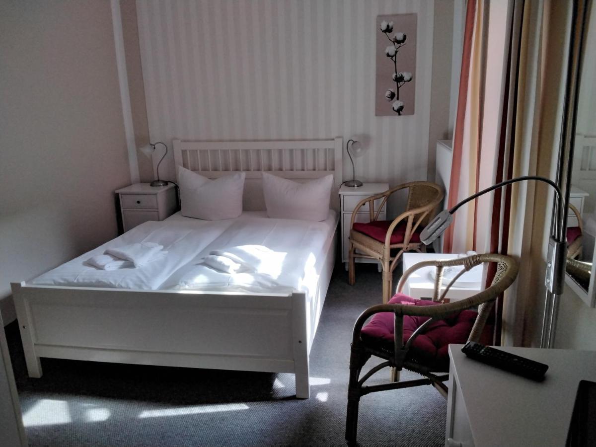 Hotel Am Weinbergschloss Waren  Eksteriør bilde