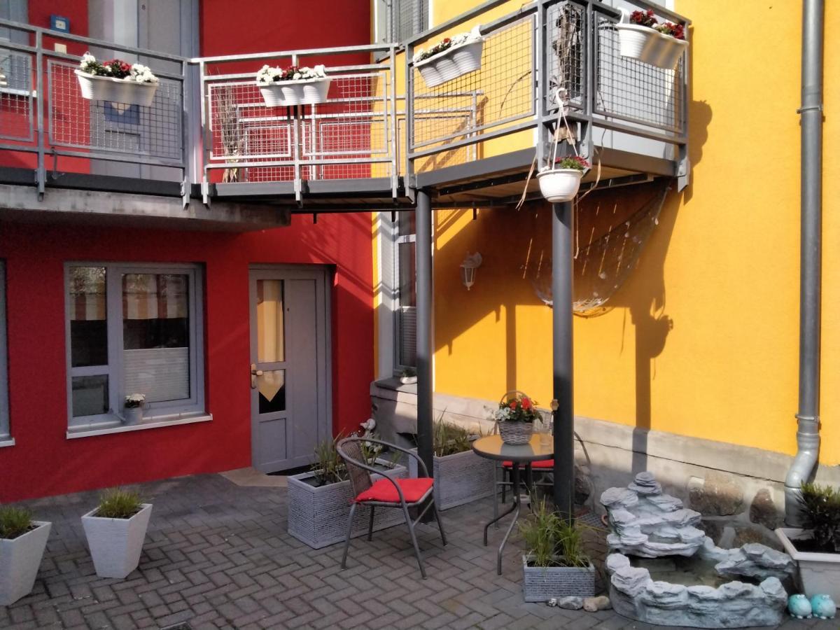 Hotel Am Weinbergschloss Waren  Eksteriør bilde